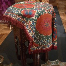 Сузани - среднеазиатская вышивка