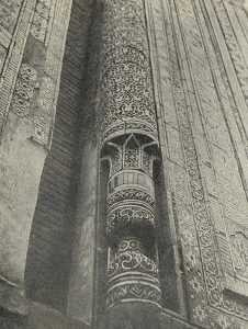 Самарканд. Шах-и-Зинда. Мавзолей Туркан-Ака. 1371 г. Деталь изразцовой облицовки