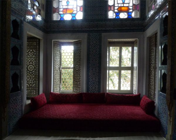 Интерьеры дворца Топкапы (Стамбул)
