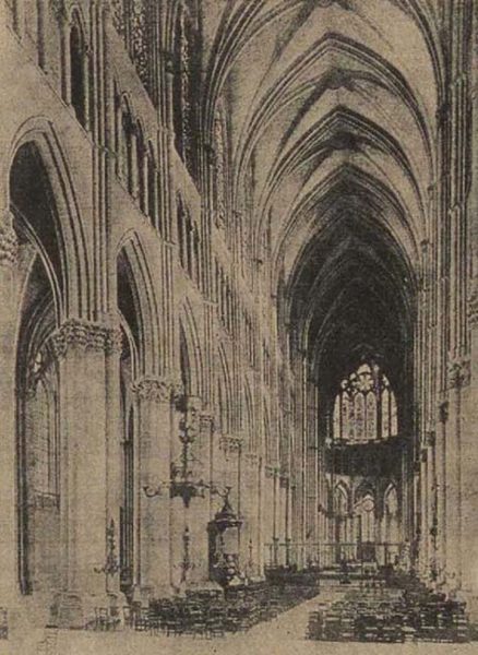 Внутренний вид главного нефа собора в Реймсе (XIII в.)