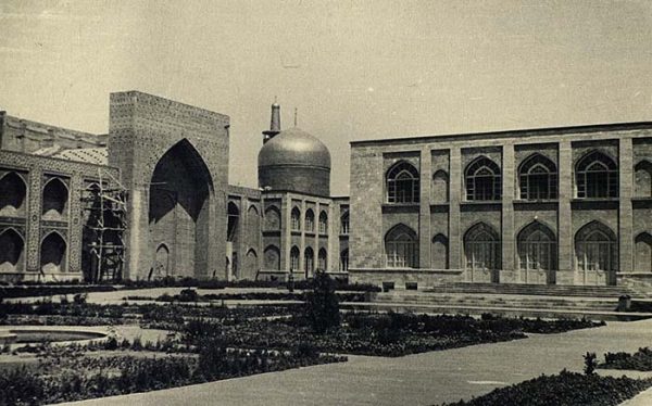 Мечеть Имам-Риза. Иран (Персия), город Мешхед. Начало XX в.